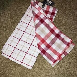Red and White Plaid Kitchen Towels- Set of 2, New!